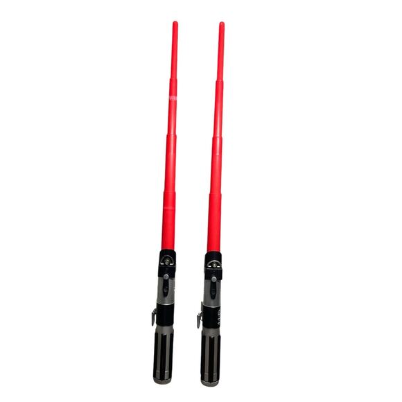 2 - 2015 Hasbro Stars Wars Darth Vader Red Lightsaber B2915 Retractable C-3252A - Picture 1 of 7